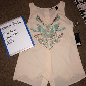 women’s small tank top